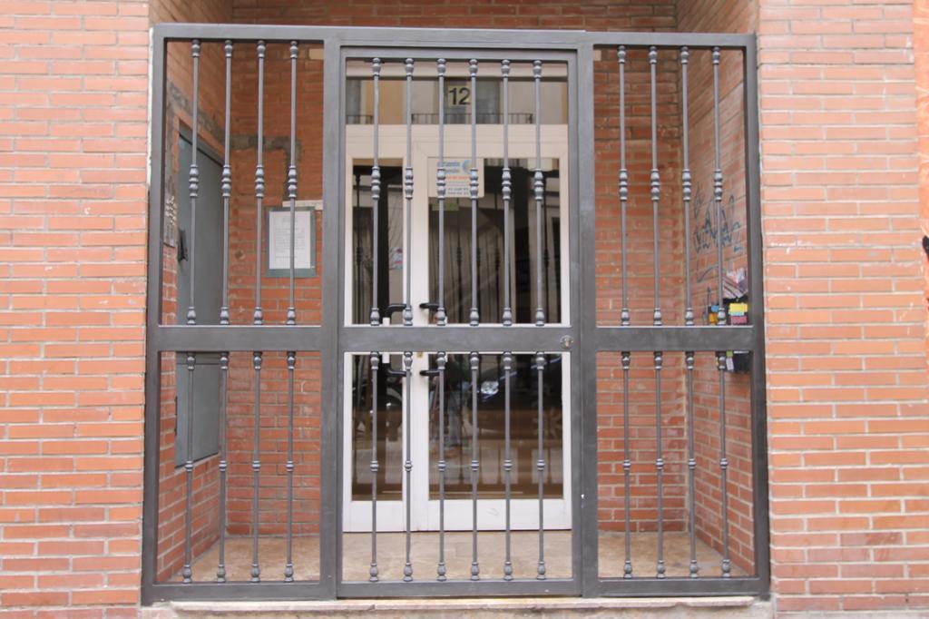 Apartamentos Goyescas Deco Madrid Luaran gambar