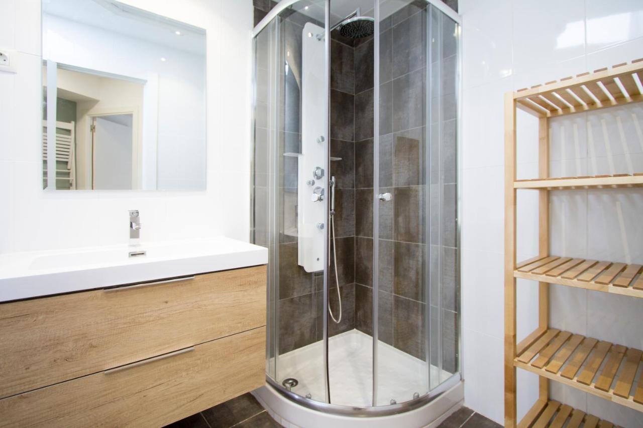 Apartamentos Goyescas Deco Madrid Luaran gambar