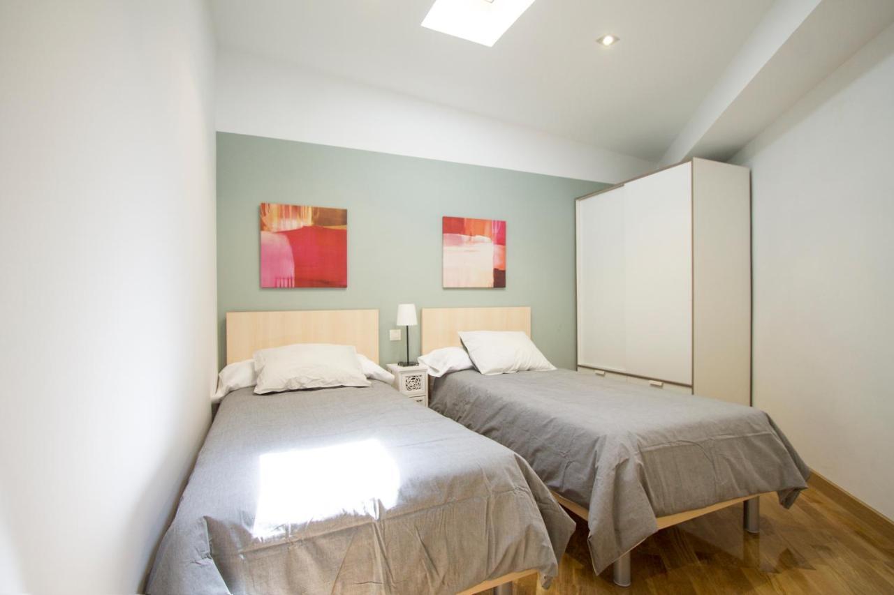 Apartamentos Goyescas Deco Madrid Luaran gambar